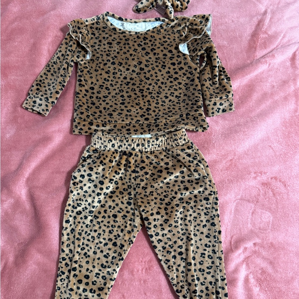 Cat & Jack Brown and Black Kids Set
